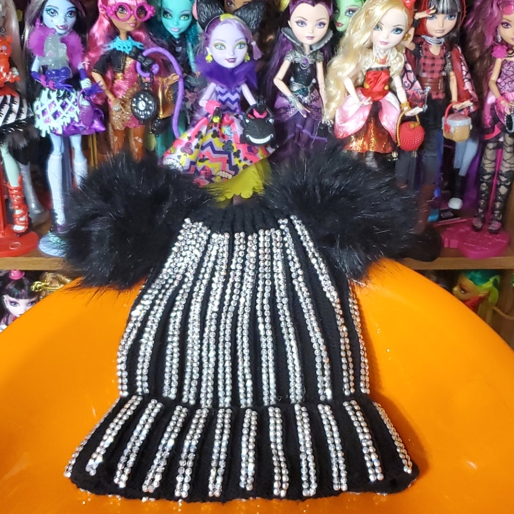 SILVER STUDDED RHINESTONE HAT - Picture 4 of 16